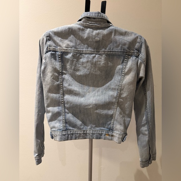 Kut from the Kloth Light Blue Jean Jacket - Picture 4 of 8